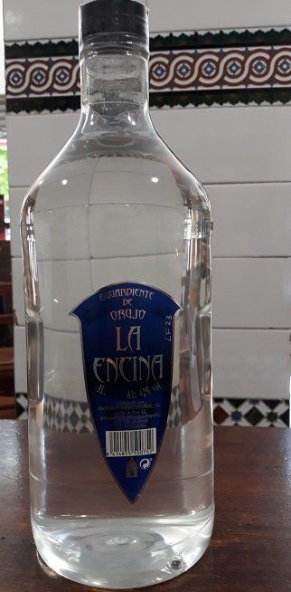 Aguardiente de orujo. La Encina. Garrafa 3 litros.