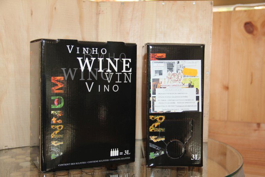 Vino blanco añejo de Serrada
