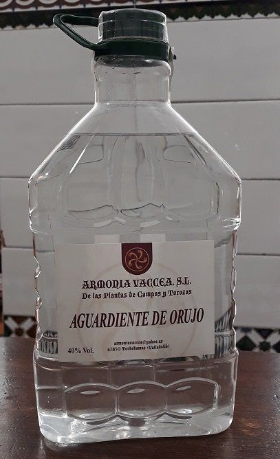 Aguardiente de Orujo. Armonía Vaccea. Garrafa 3 litros