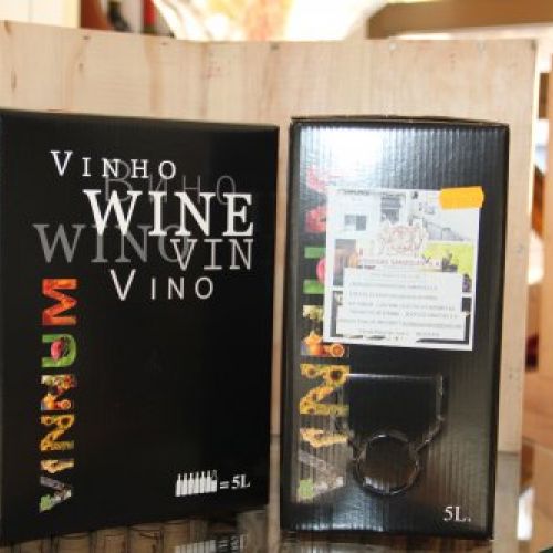 Vino blanco añejo de Serrada